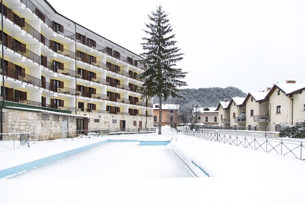 Grand Hotel Del Parco Pescasseroli Zewnętrze zdjęcie